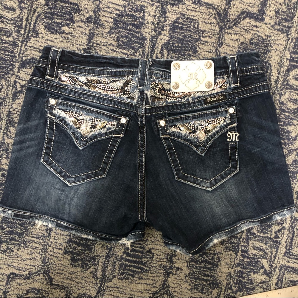 Miss Me Womens Jean shorts